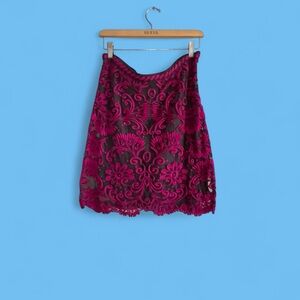 Women's Pink Lace Skirt